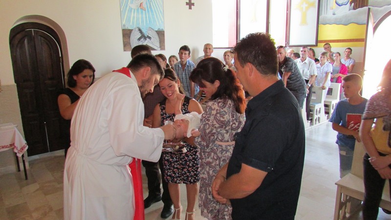 Albania-Bilaj-Odpust-parafialny-29-sierpnia-2014_004